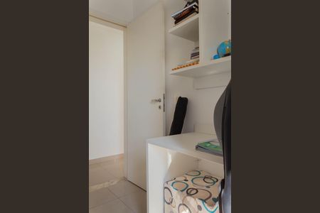 Apartamento para alugar com 76m², 3 quartos e 2 vagas Apartamento para alugar com 76m², 3 quartos e 2 vagasQuarto 2