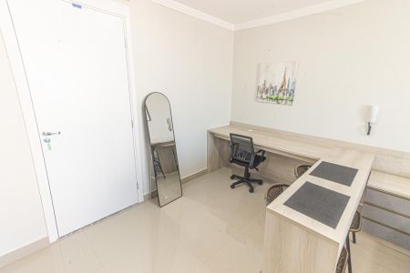 Apartamento à venda com 29m², 1 quarto e sem vaga Apartamento à venda com 29m², 1 quarto e sem vagaSala/Quarto