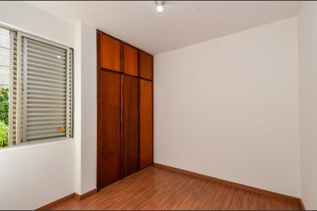 Apartamento à venda com 70m², 2 quartos e 1 vaga