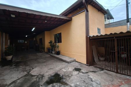 Casa à venda com 160m², 3 quartos e 3 vagasQuintal - Garagem