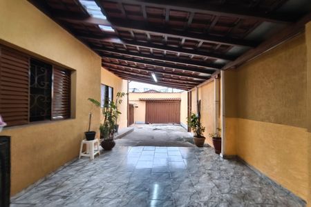 Casa à venda com 160m², 3 quartos e 3 vagasQuintal - Garagem