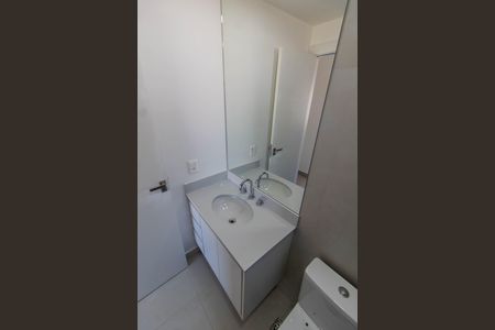 Apartamento para alugar com 57m², 2 quartos e 1 vaga Apartamento para alugar com 57m², 2 quartos e 1 vagaBANHEIRO DA SUITE