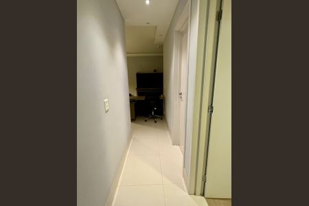 Apartamento para alugar com 70m², 2 quartos e 2 vagasCorredor