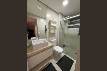 Banheiro de apartamento para alugar com 2 quartos, 70m² em Parque Industrial, São José dos Campos