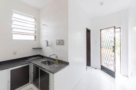 Casa para alugar com 70m², 2 quartos e 1 vagaCozinha