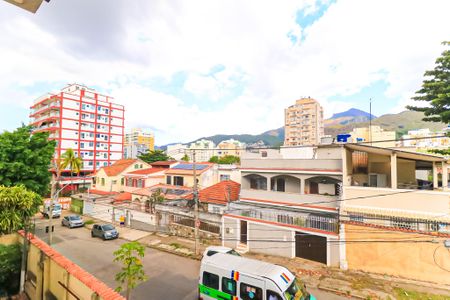 Casa para alugar com 78m², 2 quartos e 1 vaga Casa para alugar com 78m², 2 quartos e 1 vagaVaranda da Sala