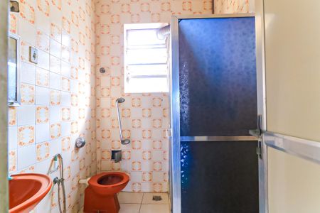 Casa para alugar com 78m², 2 quartos e 1 vaga Casa para alugar com 78m², 2 quartos e 1 vagaBanheiro