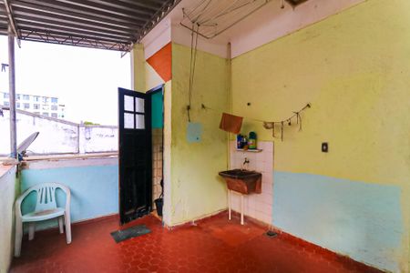 Casa para alugar com 78m², 2 quartos e 1 vaga Casa para alugar com 78m², 2 quartos e 1 vagaÁrea de Serviço