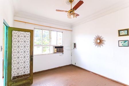 Casa para alugar com 78m², 2 quartos e 1 vaga Casa para alugar com 78m², 2 quartos e 1 vagaSala