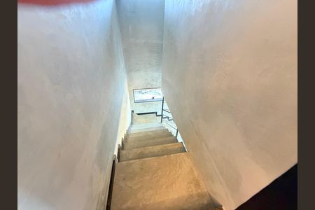 Casa de condomínio para alugar com 495m², 7 quartos e 4 vagas Casa de condomínio para alugar com 495m², 7 quartos e 4 vagasCorredor