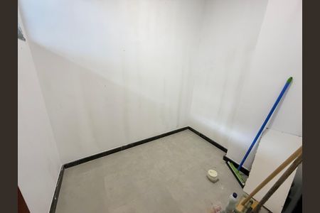 Casa de condomínio para alugar com 495m², 7 quartos e 4 vagas Casa de condomínio para alugar com 495m², 7 quartos e 4 vagasQuarto de serviço