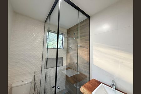 Casa de condomínio para alugar com 495m², 7 quartos e 4 vagas Casa de condomínio para alugar com 495m², 7 quartos e 4 vagasBanheiro social
