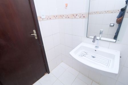 Casa para alugar com 246m², 3 quartos e 4 vagas Casa para alugar com 246m², 3 quartos e 4 vagasLavabo