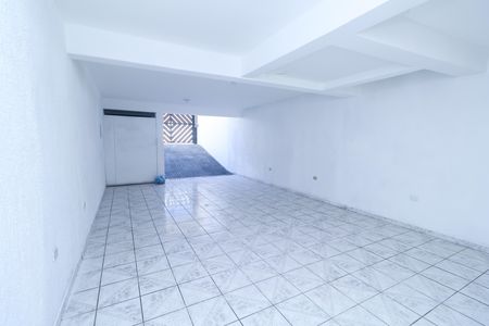Casa para alugar com 246m², 3 quartos e 4 vagas Casa para alugar com 246m², 3 quartos e 4 vagasGaragem
