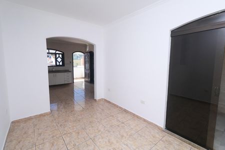 Casa para alugar com 246m², 3 quartos e 4 vagas Casa para alugar com 246m², 3 quartos e 4 vagasCopa