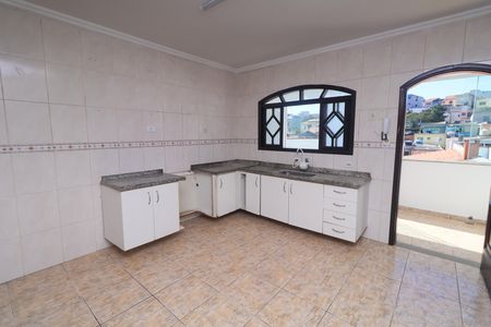 Casa para alugar com 246m², 3 quartos e 4 vagas Casa para alugar com 246m², 3 quartos e 4 vagasCozinha
