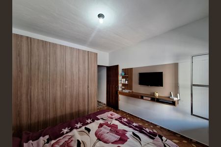 Casa à venda com 100m², 4 quartos e 1 vaga Casa à venda com 100m², 4 quartos e 1 vagaQuarto 1