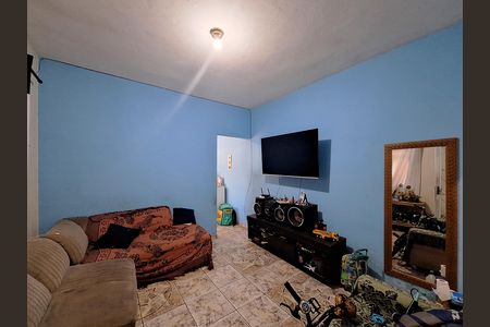 Casa à venda com 100m², 4 quartos e 1 vaga Casa à venda com 100m², 4 quartos e 1 vagaSala casa 2