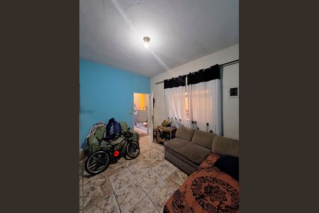 Casa à venda com 100m², 4 quartos e 1 vaga Casa à venda com 100m², 4 quartos e 1 vagaSala casa 2