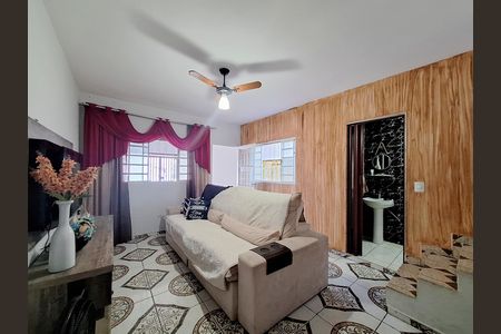 Sala de casa à venda com 4 quartos, 100m² em Jardim Vista Alegre, São Paulo