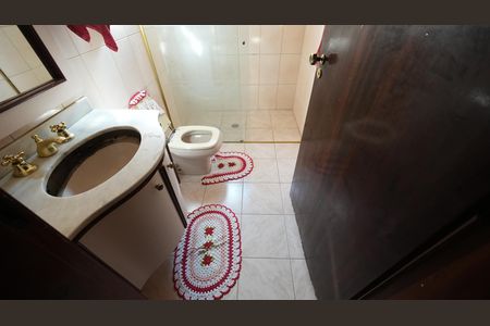 Casa à venda com 125m², 3 quartos e 6 vagasBanheiro Social