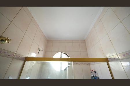 Casa à venda com 125m², 3 quartos e 6 vagasBanheiro Social