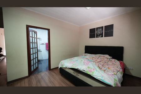 Casa à venda com 125m², 3 quartos e 6 vagasQuarto Suíte