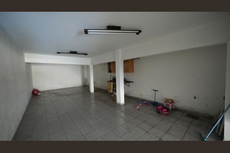 Casa à venda com 125m², 3 quartos e 6 vagasGaragem