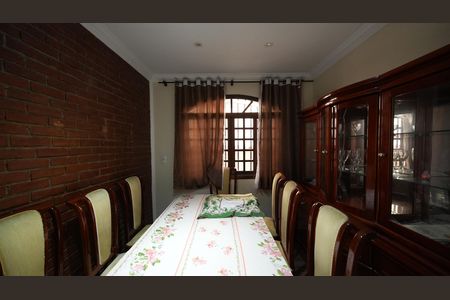 Casa à venda com 125m², 3 quartos e 6 vagasCopa