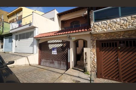 Casa à venda com 125m², 3 quartos e 6 vagasFachada