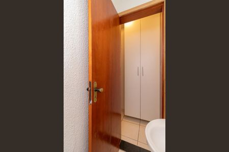 Casa de condomínio à venda com 121m², 2 quartos e 1 vaga Casa de condomínio à venda com 121m², 2 quartos e 1 vagaLavabo