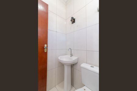 Casa de condomínio à venda com 121m², 2 quartos e 1 vaga Casa de condomínio à venda com 121m², 2 quartos e 1 vagaBanheiro da Suíte 2