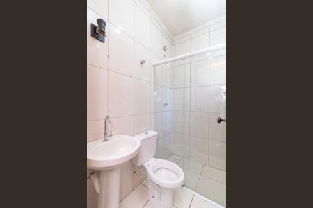 Casa de condomínio à venda com 121m², 2 quartos e 1 vaga Casa de condomínio à venda com 121m², 2 quartos e 1 vagaBanheiro da Suíte 1