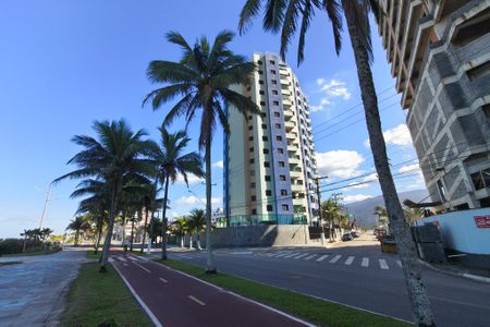 Apartamento para alugar com 50m², 2 quartos e 1 vaga Apartamento para alugar com 50m², 2 quartos e 1 vagaFachada