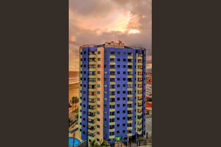 Apartamento para alugar com 50m², 2 quartos e 1 vaga Apartamento para alugar com 50m², 2 quartos e 1 vagaFachada