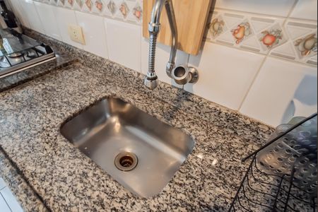 Apartamento à venda com 60m², 2 quartos e 1 vaga Apartamento à venda com 60m², 2 quartos e 1 vagaCozinha