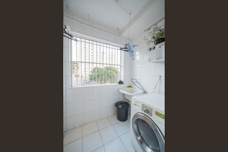 Apartamento à venda com 60m², 2 quartos e 1 vaga Apartamento à venda com 60m², 2 quartos e 1 vagaÁrea de Serviço