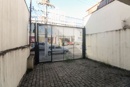 Casa para alugar com 140m², 3 quartos e 1 vaga Casa para alugar com 140m², 3 quartos e 1 vagaGaragem