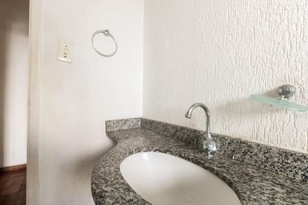Casa para alugar com 140m², 3 quartos e 1 vaga Casa para alugar com 140m², 3 quartos e 1 vagaBanheiro