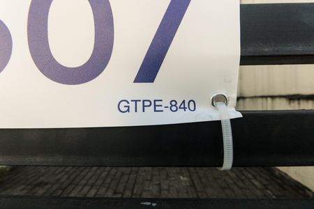 Casa para alugar com 140m², 3 quartos e 1 vaga Casa para alugar com 140m², 3 quartos e 1 vagaFachada - Placa Código GTPE-840