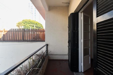 Casa para alugar com 140m², 3 quartos e 1 vaga Casa para alugar com 140m², 3 quartos e 1 vagaQuarto 1 - Varanda