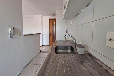 Cozinha de apartamento para alugar com 2 quartos, 70m² em Badu, Niterói