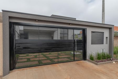 Fachada  de casa à venda com 3 quartos, 160m² em Parque Bellaville, Sumaré