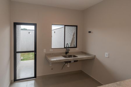 Casa à venda com 160m², 3 quartos e 2 vagasCozinha e Sala de Jantar 