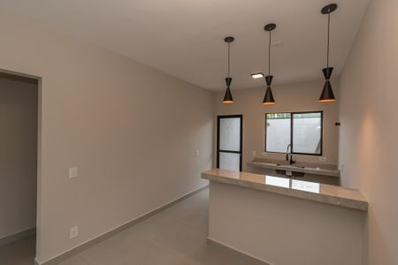 Casa à venda com 160m², 3 quartos e 2 vagasCozinha e Sala de Jantar 