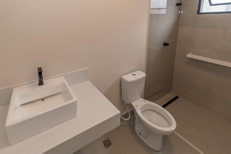 Banheiro da Suíte  de casa à venda com 3 quartos, 160m² em Parque Bellaville, Sumaré