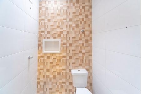 Casa à venda com 138m², 3 quartos e 4 vagas Casa à venda com 138m², 3 quartos e 4 vagasBanheiro