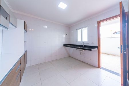 Casa à venda com 138m², 3 quartos e 4 vagas Casa à venda com 138m², 3 quartos e 4 vagasCozinha