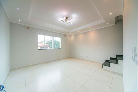 Sala de casa à venda com 3 quartos, 138m² em Jardim do Estádio, Santo André