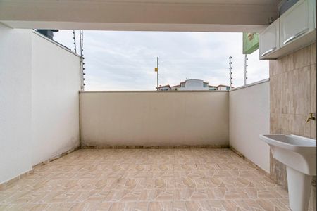 Casa à venda com 138m², 3 quartos e 4 vagas Casa à venda com 138m², 3 quartos e 4 vagasÁrea de Serviço e Quintal Fundos